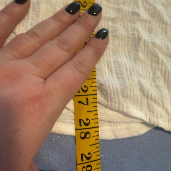 Anthropologie White Blouse Relaxed Fit Button-Down - Picture 7 of 8